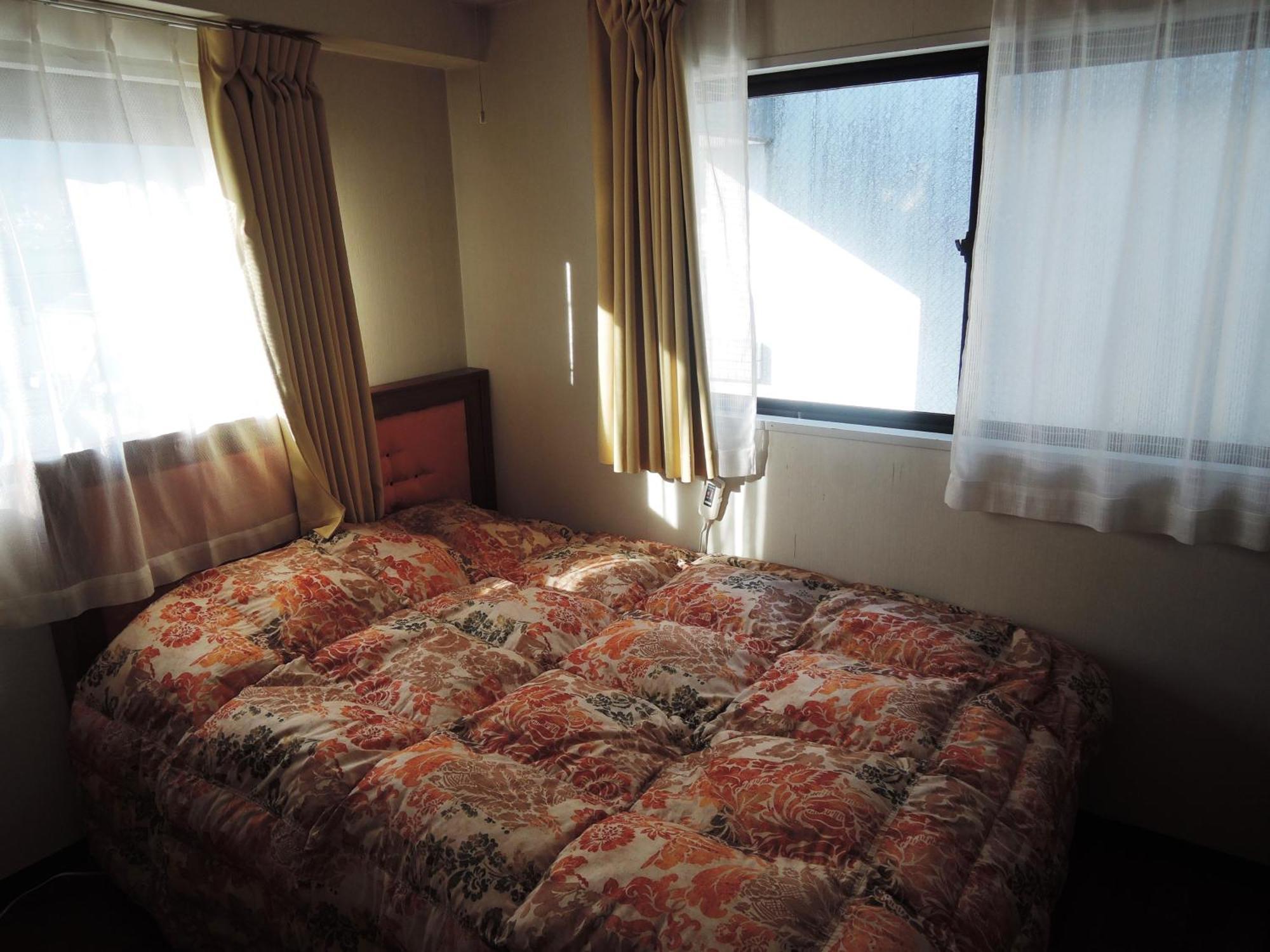 นิกโกะ ปาร์ค ลอดจ์ โทบุ สเตชั่น Hostel ห้อง รูปภาพ